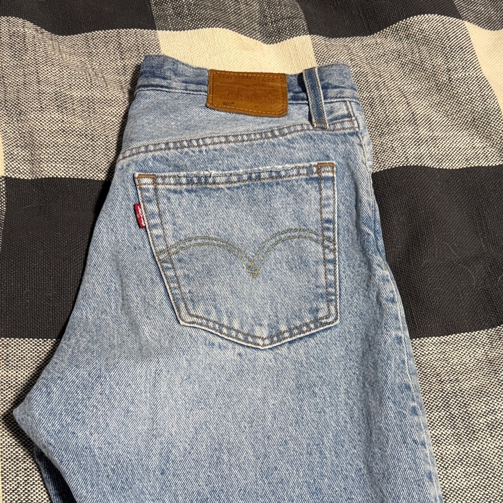 Levi's Classic 501 2 tone Blue Straight women’s Jeans